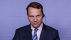 Magyar Péter lengyel barátai követelőznek: Sikorski szerint Lengyelországnak ott a helye a tárgyalóasztalnál