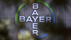 Megnyerte a h&aacute;bor&uacute;t a Bayer az amerikai glifoz&aacute;t-perben, egyből szinte felrobbantak a r&eacute;szv&eacute;nyek