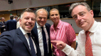 Erről nem besz&eacute;lt Magyar P&eacute;ter, ez t&ouml;rt&eacute;nt val&oacute;j&aacute;ban az EU-cs&uacute;cson: Magyarorsz&aacute;g elbukott 2 milli&aacute;rd eur&oacute; uni&oacute;s p&eacute;nzt &ndash; Orb&aacute;n Viktor hi&aacute;ba mondta meg, mit kell tenni